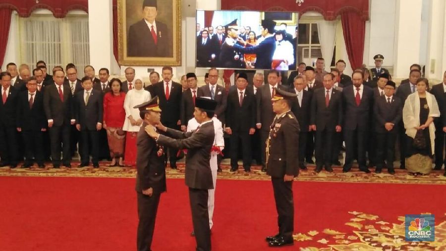 Mabes Polri berkomitmen untuk memberantas oknum aparat yang kerap meminta proyek kepada pemerintah daerah.