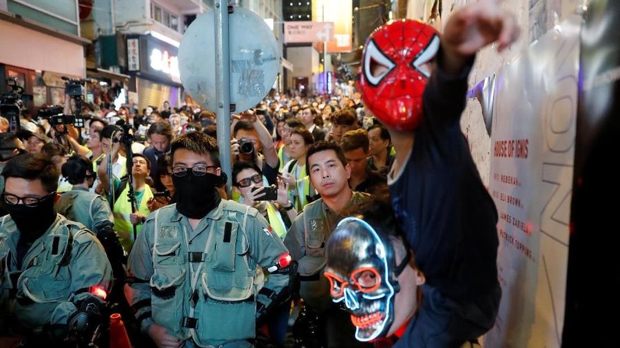 Hari Halloween yang jatuh pada hari Kamis (31/10/2019) dirayakan di seluruh dunia dengan cara yang berbeda-beda.