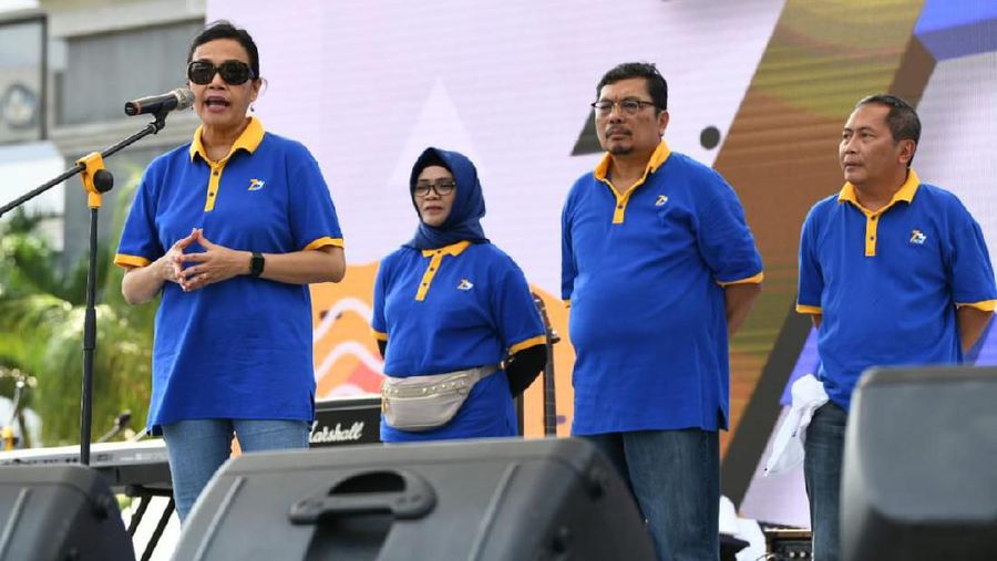 Keluarga besar Kementerian Keuangan hari ini melakukan acara gathering peringatan Hari Oeang RI (HORI) ke-73.
