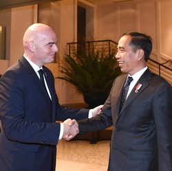 Presiden FIFA Gianni Infantino Sambangi Jokowi Siang Ini