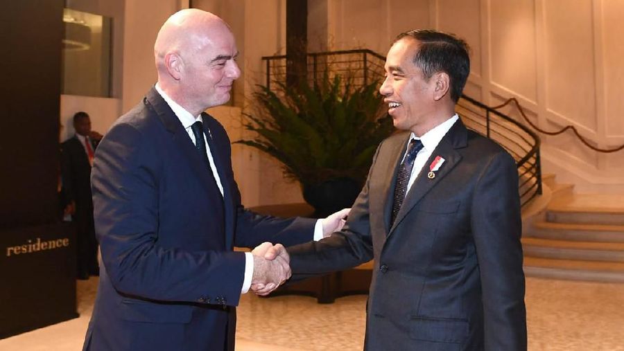 Presiden Jokowi Saat Bertemu Presiden FIFA: 10 Stadion Kami Siapkan untuk Piala Dunia U-20 (Foto: Rusman - Biro Pers Sekretariat Presiden)