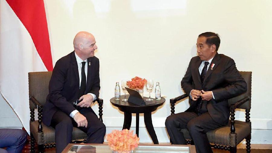 Presiden Jokowi Saat Bertemu Presiden FIFA: 10 Stadion Kami Siapkan untuk Piala Dunia U-20 (Foto: Rusman - Biro Pers Sekretariat Presiden)