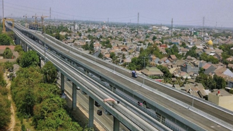 Jalan Tol layang Jakarta-Cikampek atau Jakarta-Cikampek Elevated bakal dioperasikan akhir November atau awal Desember 2019.