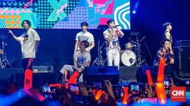 40 Menit Aksi iKON di GUDFEST 2019 yang Puaskan Penonton