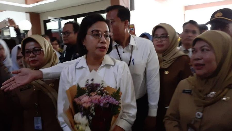 Apa yang disampaikan Sri Mulyani selaku Menteri Keuangan sangat memojokkan desa dan pemerintah kabupaten.