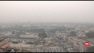 VIDEO: New Delhi Diselimuti Kabut Asap, Sekolah Diliburkan