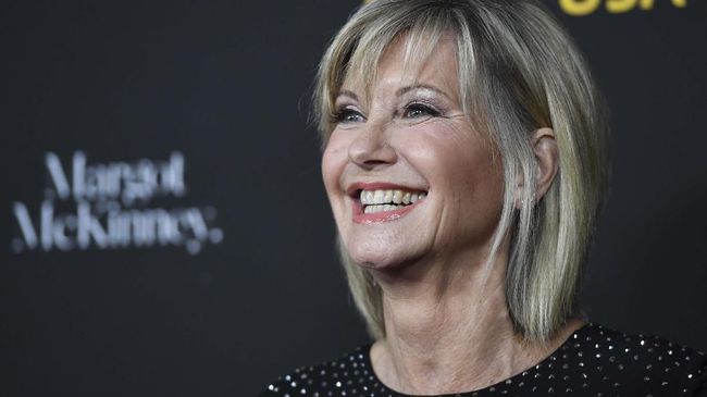 Kostum Ikonik Olivia Newton-John di 'Grease' Laku Rp5,6 M