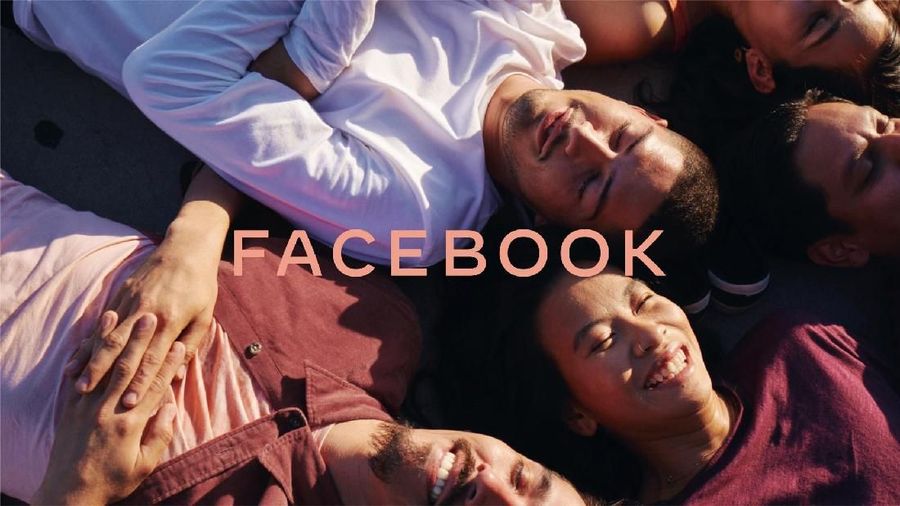 Branding baru Facebook dirancang untuk kejelasan, menggunakan tipografi khusus serta huruf besar untuk membuat perbedaan visual antara perusahaan dan aplikasi.