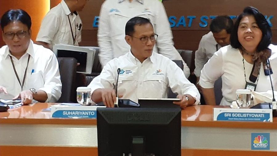 Perekonomian Indonesia berdasarkan besaran Produk Domestik Bruto (PDB) atas dasar harga berlaku triwulan III-2019 mencapai Rp 4.067,8 triliun.