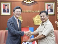 Intip Gaya Menhan Prabowo Temui Dubes Rusia Hingga Yordania