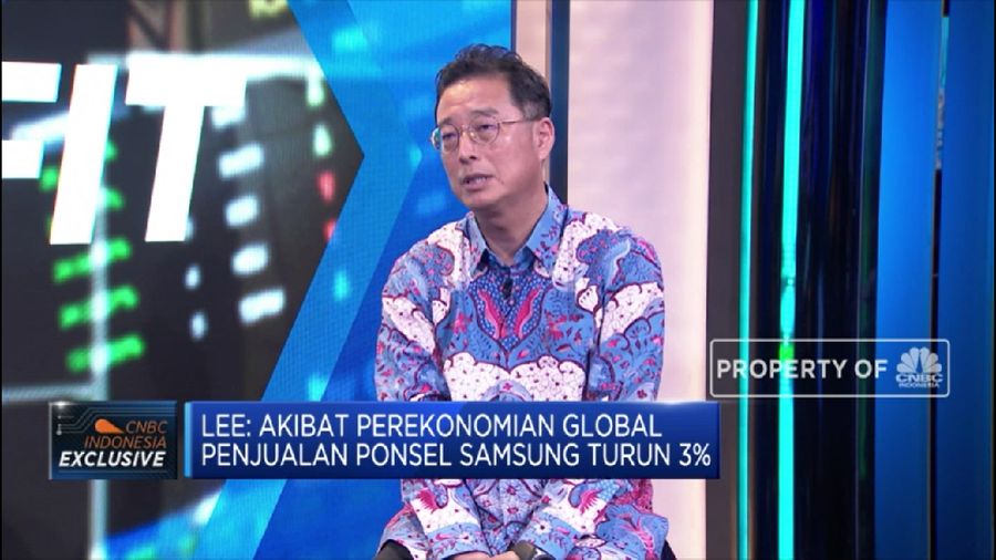 Bagi investor, saat ini ekonomi Indonesia memang sedang sulit.