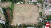 Stadion Mini Gebyuran yang berada di antara pemukiman warga di kawasan Joglo, Jakarta Barat. (CNNIndonesia/Aulia Bintang)