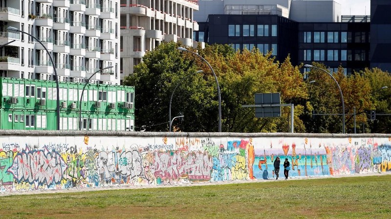 Tembok Berlin yang runtuh 30 tahun lalu pernah menjadi pemisah dari negara Jerman setelah Perang Dunia II.