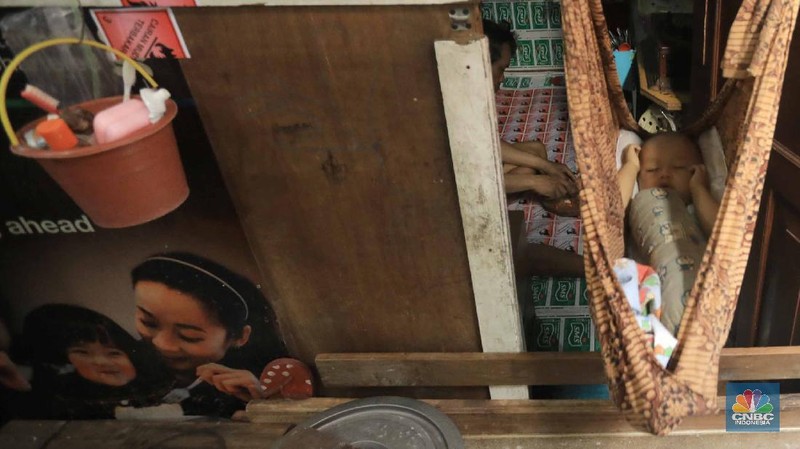 Sebagian besar merupakan pendatang dari luar Jakarta.