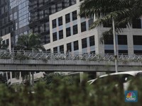 Ini JPO Sudirman yang Viral Gegara Atapnya Dicopot