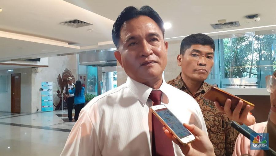 Yusril Mahendra Lawyer dan Shareholder Sriwijaya