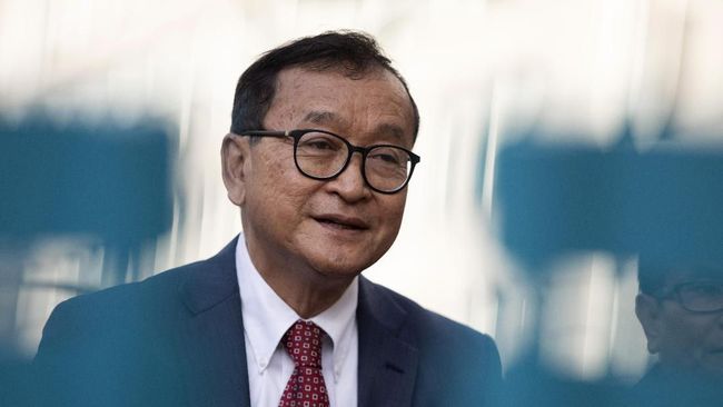 Buronan Politik Kamboja ke Jakarta hingga Trump soal Diktator