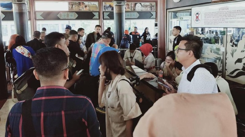 Banyak penumpang Sriwijaya Air tak bisa terbang di tengah kongsi antara PT Sriwijaya Air dan PT Garuda Indonesia Airlines Tbk (GIAA) yang kembali retak.