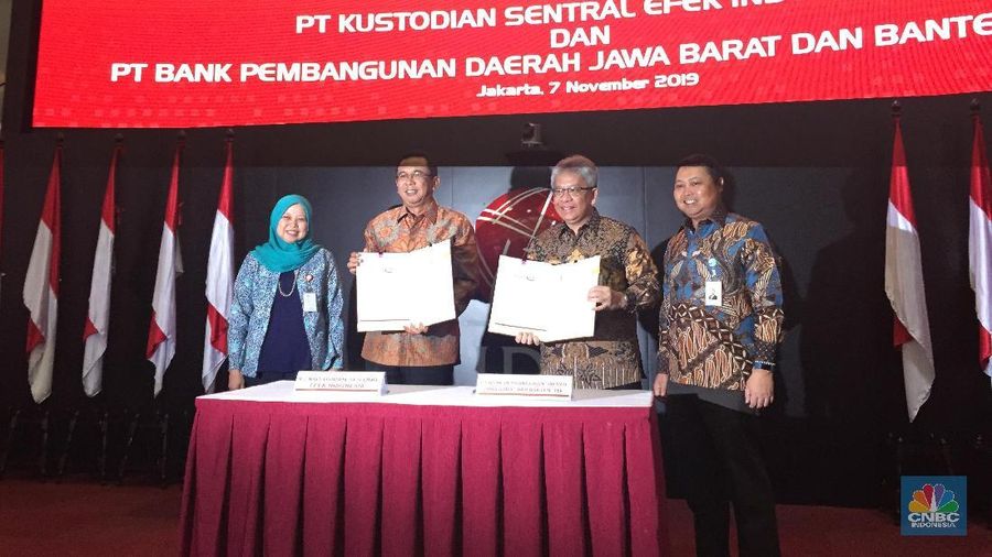 Hal ini ditandai dengan penandatanganan Perjanjian Kerja Sama (PKS) antara bjb dengan Kustoduan Sentral Efek Indonesia (KSEI).