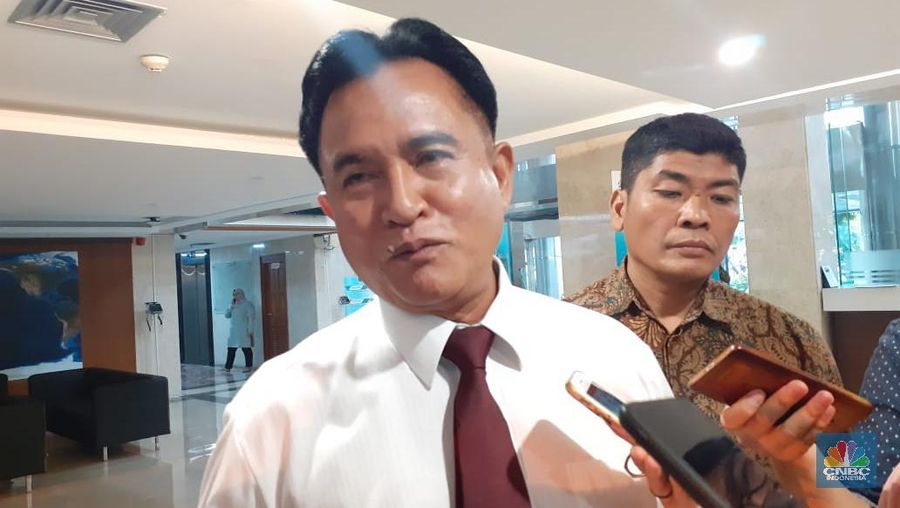 Yusril Mahendra Lawyer dan Shareholder Sriwijaya