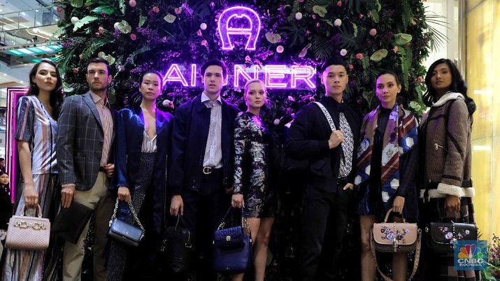 Brand tas mewah Aigner membawa koleksi klasik terbarunya ke Indonesia