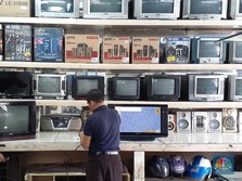 Fenomena Toko Elektronik Bak 'Kuburan', Ternyata Ini Sebabnya