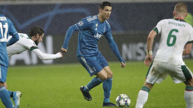 Messi dan Ronaldo Masih Tumpul di Liga Champions