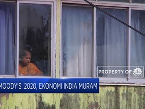 Moody's Turunkan Outlook Peringkat Utang India