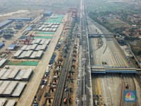 Volume Padat Kendaraan Picu Tol Layang Japek Ditutup 1,5 Jam