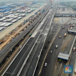 Jabodetabek Dikunci, Ini Titik Adang Kendaraan di Tol Japek