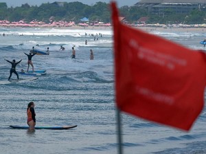 Perhatian! Bali Diprediksi Dilanda Gelombang Tinggi 5-7 Juni 2024