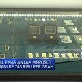 Harga Jual Emas Antam Merosot