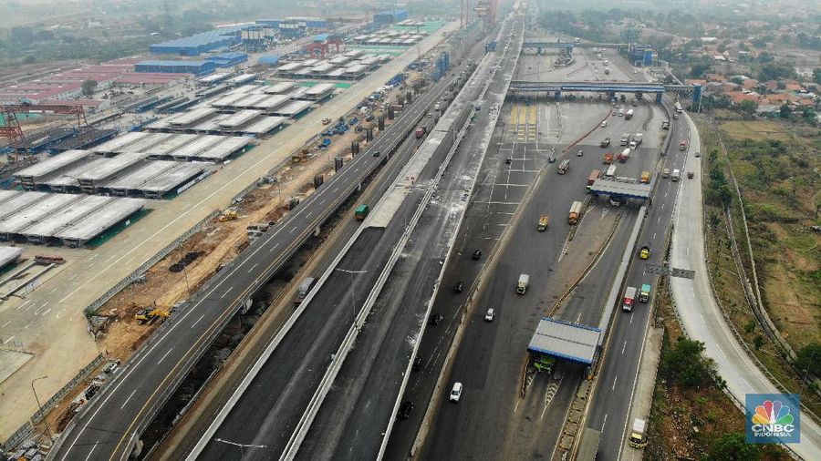 Jalan Tol layang Jakarta-Cikampek (Japek II)  (CNBC Indonesia/ Andrean Kristianto)