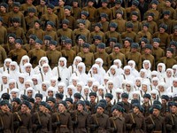 Intip Kekuatan Militer Rusia Lewat Parade Peringatan PD II