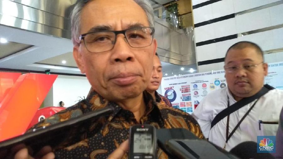Otoritas Jasa Keuangan (OJK) mendukung sepenuhnya upaya pemerintah dalam memberikan kelonggaran.