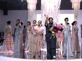 Di Balik Kilau Gaun Malam Ivan Gunawan