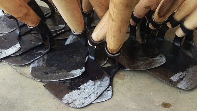 Diam-Diam RI Ternyata Masih Impor Cangkul dari China- Pakistan