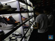 Tenang, Adidas hingga Nike Masih Terus Berproduksi di RI