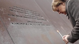 Merkel Singgung Demokrasi di Momen Perayaan Tembok Berlin