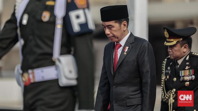 Jokowi Begadang Pantau Gempa M 7,1 Maluku Utara Semalam