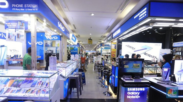 Toko Elektronik HP (CNBC Indonesia/Andrean Kristianto)