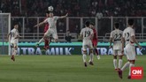 Skor 1-0 untuk Korea Utara U-19 bertahan hingga akhir babak pertama. Skor itu membuat Indonesia U-19 harus bermain lebih agresif di babak kedua. (CNN Indonesia/Bisma Septalisma)