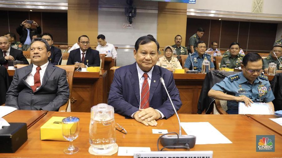 Komisi I DPR RI menggelar rapat kerja dengan Menteri Pertahanan membahas Rencana Kerja Kementerian Pertahanan Tahun Anggaran 2020.