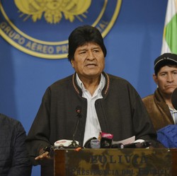 Ngeri! Eks Presiden Bolivia Ditembak, 14 Peluru Tembus Mobil