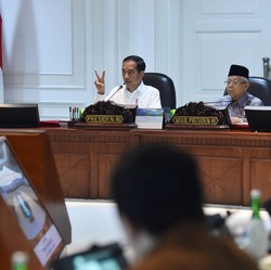Jokowi Janji Nataru Bebas Sweeping, Mati Listrik & BBM Aman