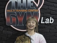Punya Wajah Mirip, Ternyata Atlet MMA Ini Sepupu RM BTS!