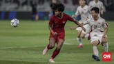 Timnas Indonesia U-19 menjamu Korea Utara U-19 pada laga terakhir babak kualifikasi Grup K Piala Asia U-19 2020 di Stadion Utama Gelora Bung Karno, Minggu (10/11). (CNN Indonesia/Bisma Septalisma)