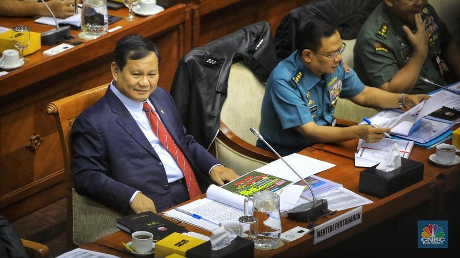 Komisi I DPR RI menggelar rapat kerja dengan Menteri Pertahanan membahas Rencana Kerja Kementerian Pertahanan Tahun Anggaran 2020.