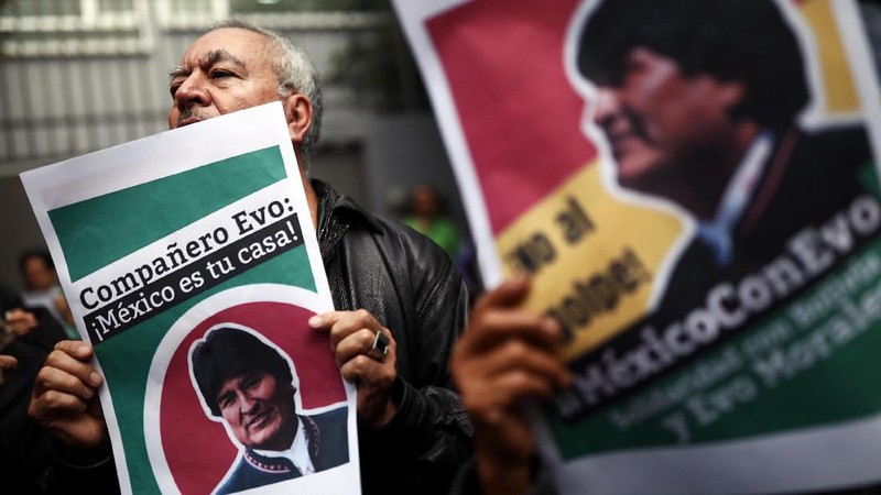 Mantan Presiden Bolivia, Evo Morales mendapat dukungan dan Suaka dari Meksiko.