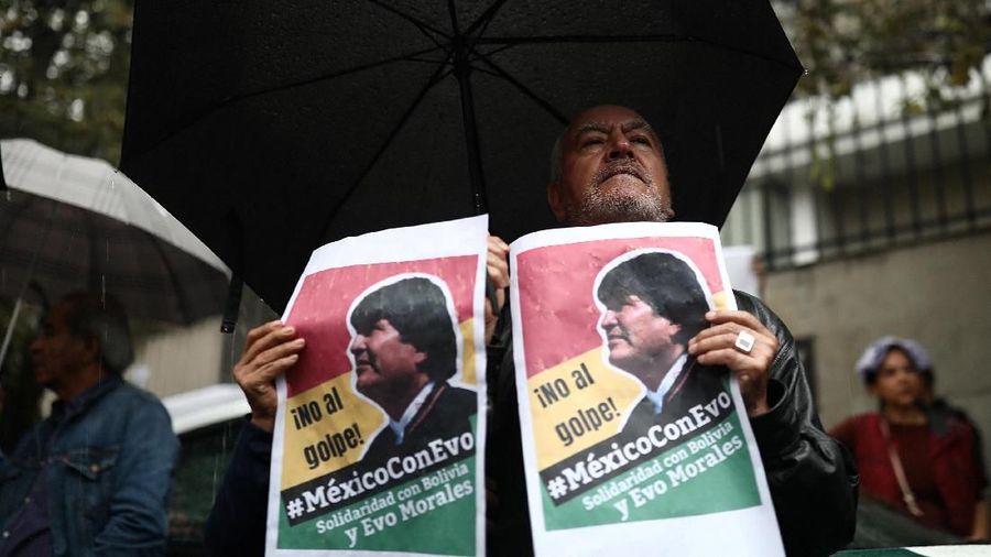 Mantan Presiden Bolivia, Evo Morales mendapat dukungan dan Suaka dari Meksiko.